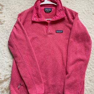 M Women’s Pink Patagonia Sweater